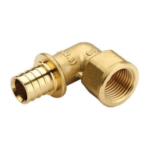 Труба сшитый полиэтилен Stout Угольник 20 х 3/4'' Вн. резьба SFA-0006-002034